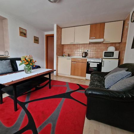 Apartment Near Center Σαράγεβο Εξωτερικό φωτογραφία
