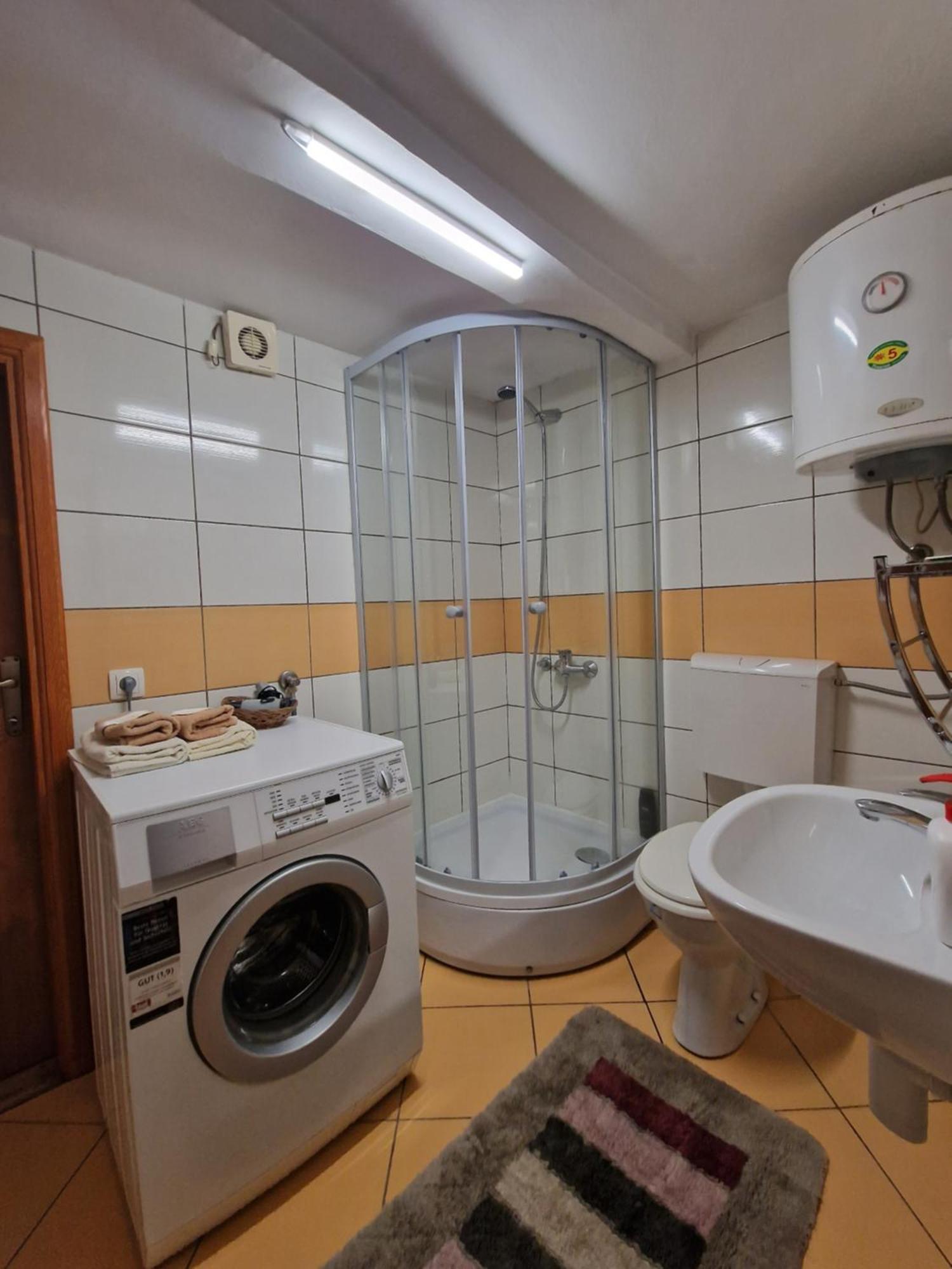 Apartment Near Center Σαράγεβο Εξωτερικό φωτογραφία