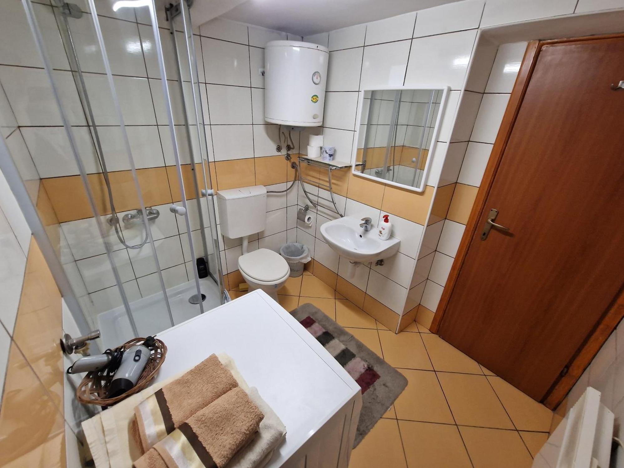 Apartment Near Center Σαράγεβο Εξωτερικό φωτογραφία